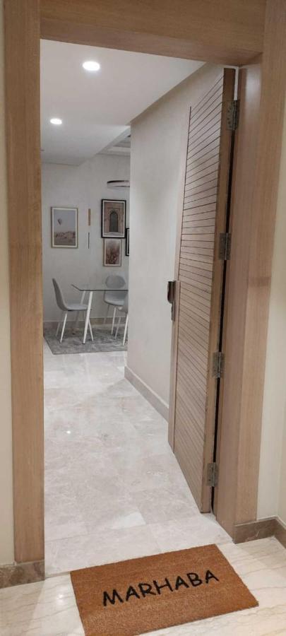 Appartement luxueux centre Casablanca Parking privé Netflix Esterno foto