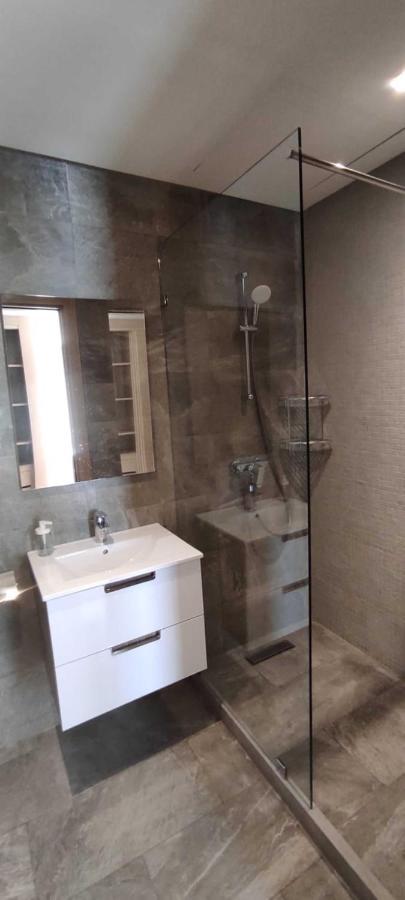 Appartement luxueux centre Casablanca Parking privé Netflix Esterno foto